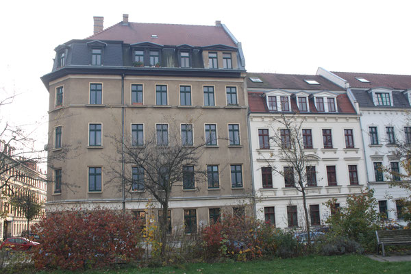 Eckhaus, Krüppelwalmdach, Park, Rabet, Reclamstrasse 51, Leipzig, Entmietung, Leipziger Osten, Gentrifizierung