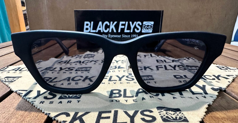 真木蔵人さん着用BLACKFLYSブラックフライBFOP-09眼鏡メガネ 真木蔵人さん着用BLACKFLYSブラックフライBFOP-09眼鏡メガネ