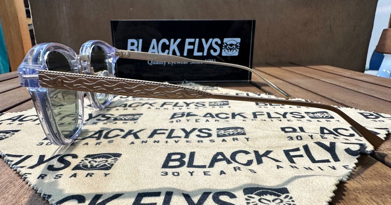 BLACK FLYS Vol.3 - 千葉県市原市のサーフショップchpwestの BLACK FLYS Vol.3 - 千葉県市原市のサーフショップchpwestの