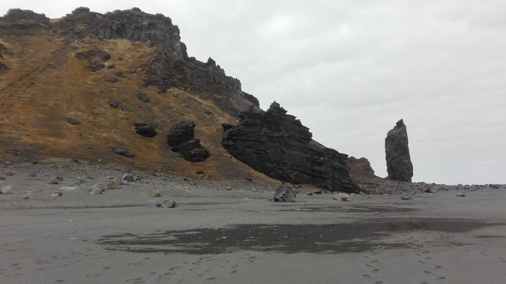 Alkenfelsen, Jan Mayen (2017)