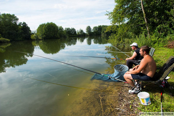 la pêche entre amis ou en famille.