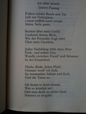 Auf den Mond
