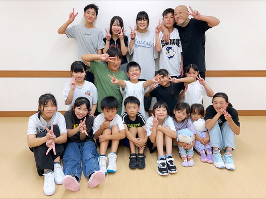 稲毛ダンススクール DOWN BY LAW・KIDSクラスに体験で参加してくれた、カイちゃん、エマちょん、ユウトがそのまま入会をしてくれました♪