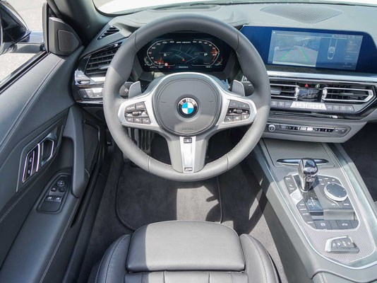 Behindertengerechtes BMW Z4 Cabrio, elektronisches Linksgas, individuelle Fußauflage, Sodermanns