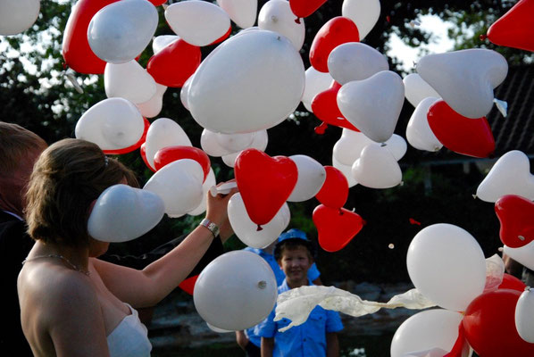 Mr. Balloni.ch, Hochzeit, Liebe, Explosion, Expoloderballon, Herzen