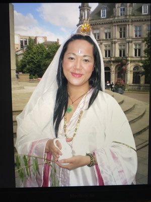 An old photo of when I was Guan Yin!
