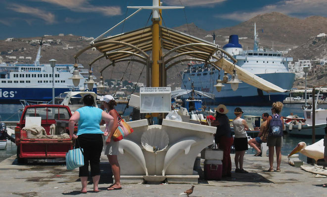 der tägliche Fischmarkt