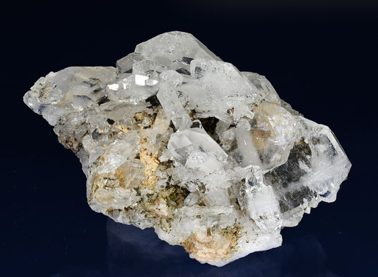 Quarzstufe mit Fadenquarz, B: 7 cm, Fundort: Piz Runal; Sammlung: Steve Frei