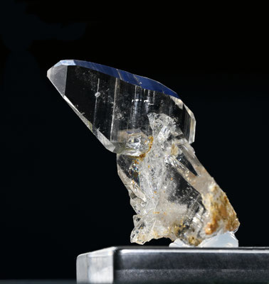 Quarz-Doppelender im Tessinerhabitus, H: 4cm, Fundort: Cavagnoli TI; Sammlung: Ueli Wolf