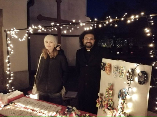 Adventmarkt und Kranzsegnung GD