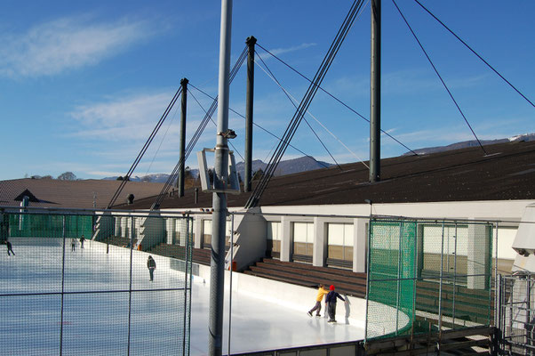 Eishalle Schweiz für Trainingslager Eishockey