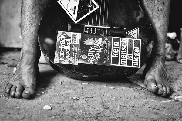 Rumpel's Füße, Rumpel's Gitarre
