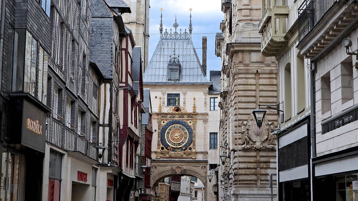 Rouen - Uhrenturm in der Rue du Gros-Horloge