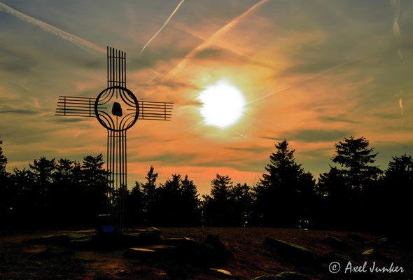 Gipfelkreuz auf dem Großen Feldberg (Ts.)