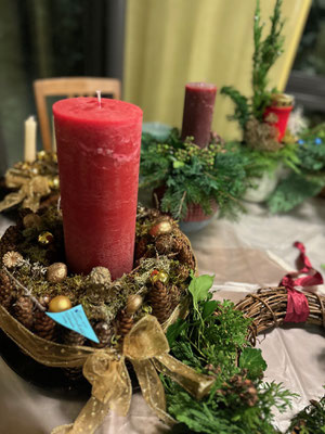 Adventsgestecke 