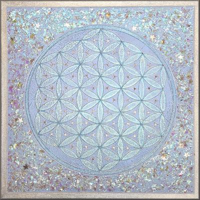Wenn die Seele summt, das Herz zum Klingen bringt und der Kosmos in Glück versinkt. 40x40 cm, Acryl, Sumpfkalk, Flitter, Swarovsi Kristalle, Resin Überzug. Nicht verkäuflich.