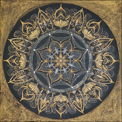 Sterntaler, 40x40 cm, Acryl auf Leinwand, veredelt mit Glitter und Swarovski Kristallsteinchen CHF 950
