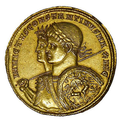 Constantin Ier (306-337), le premier empereur romain chrétien, reste un adorateur de Sol Invictus malgré sa conversion chrétienne comme en témoignent ses émissions monétaires. Le culte de Sol Invictus est encore très présent dans la totalité de l’Empire.