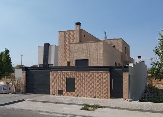 Proyecto de vivienda unifamiliar y piscina en Talavera de la Reina, Rodrigo Pérez Muñoz Arquitecto.