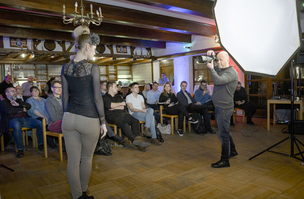 Foto-Profi Michael Schnabl mit Modell Theresa