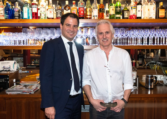 Besuch im Restaurant "Casa Venti": Gerhard Zirngast mit LH-Stv. Michael Schickhofer. Foto: Michael Schnabl