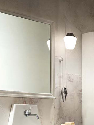 Luminaire pour salle de bain design, modernes ou classiques, disponibles chez Pitois à Orléans (45)