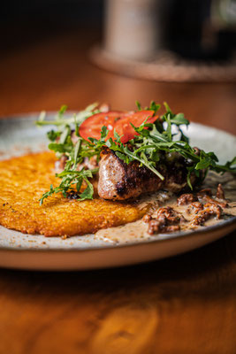 Schweinemedaillons Eierschwammerl Gasthof Krall