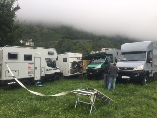 Iveco 4x4 Greenhorn: noch schnell ein Plätzchen für unser Lieblings Mercedes reservieren!