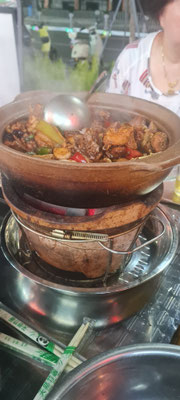 Zerkleinertes Hühnchen