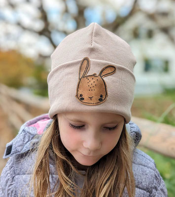 Kind mit handgemachter Beanie - Hipster Beanies und Muetzen | Scherzinger-Baby