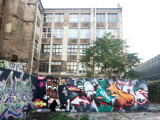 Home //ole von oepen//urban art//architecture