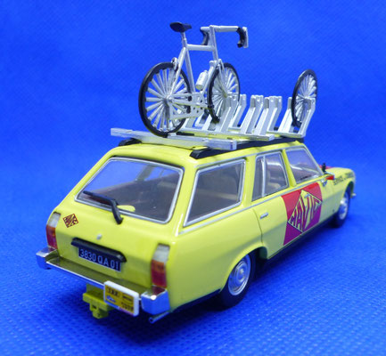 Peugeot 504 Break Assistance MAVIC  Tour de France 1977