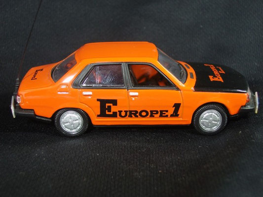 Renault 18 radio EUROPE 1                                           Tour de France 1979