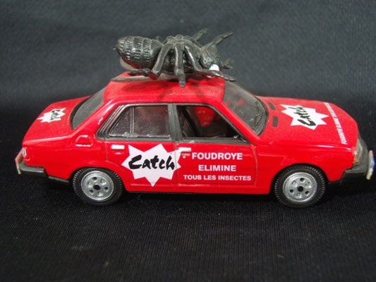 Renault 18 CATCH La mouche   Caravane Tour de France 1979