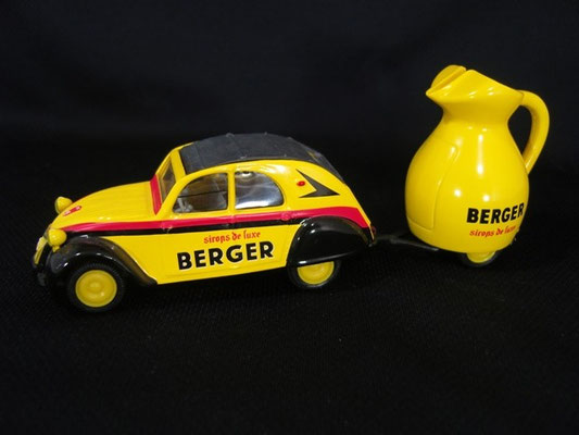 Citroen 2 CV AZLM   LA CARAFE BERGER   Tour de France 1970