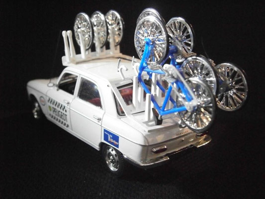 PEUGEOT 204 Equipe PEUGEOT  Tour de France 1970