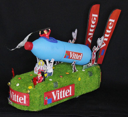 Char VITTEL Bouteille Tour de France 2012