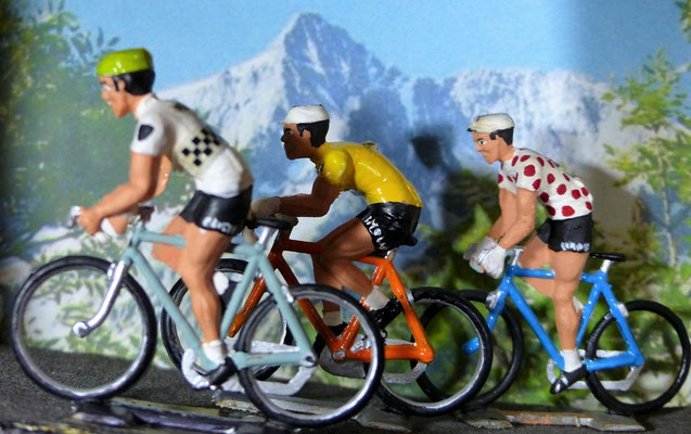CYCLISTES-REALISATIONS PERSONNELLES - Tour de France miniature