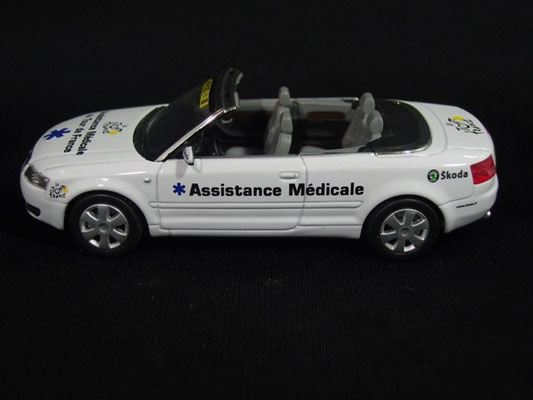 Audi A4 Cabriolet Assistance médicale                            Tour de France 2004