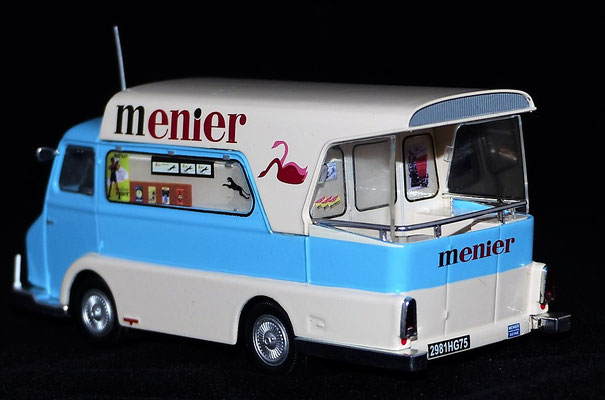 PEUGEOT D4A CHOCOLAT MENIER      Caravane Tour de France 1958