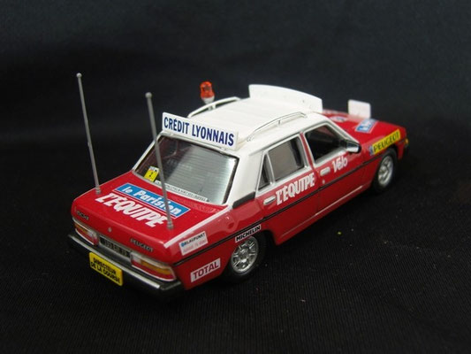 Peugeot 604 Directeur de course                                     Tour de France 1976
