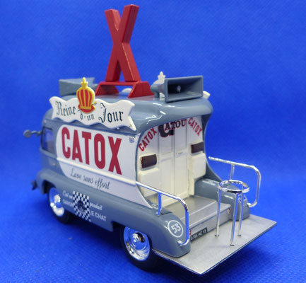 Renault 1000 Kgs  CATOX  Lettre X     Caravane Tour de France 1952