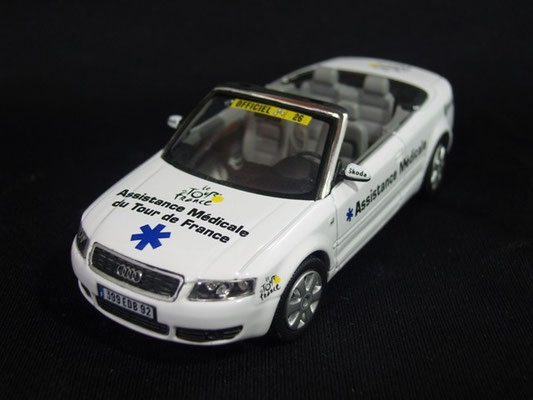 Audi A4 Cabriolet Assistance médicale                            Tour de France 2004