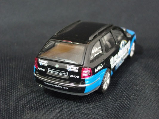 Skoda Octavia Equipe DISCOVERY CHANNEL               Tour de France 2006