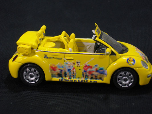 Volkswagen New Beetle Crédit Lyonnais    Caravane Tour de France 2003