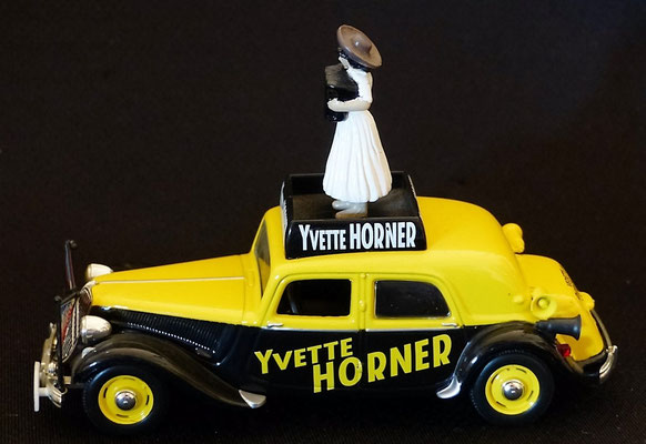 Citroën Traction 15 cv YVETTE HORNER   Caravane Tour de France 1955
