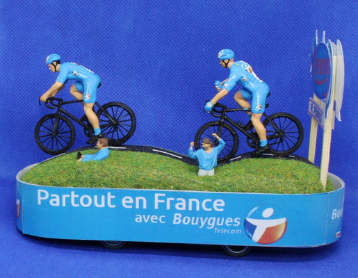 Char - BOUYGUES TELECOM        Caravane Tour de France 2008