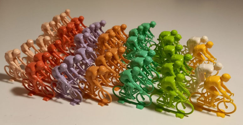 Lot de 40 cyclistes