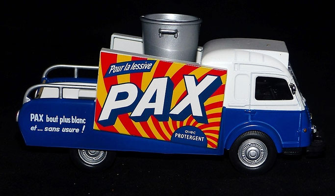 RENAULT 2500 kg PAX       Caravane Tour de France 1957