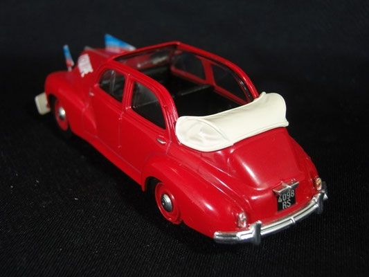 Peugeot 203 cabriolet L'EQUIPE                                     Tour de France 1949